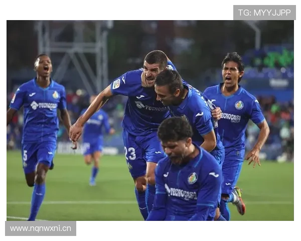 皇马从反击之王转向阵地战,转型困境逐步反映在进攻效率与比赛控制力上 皇马从反击之王转向阵地战,转型困境逐步反映在进攻效率与比赛控制力上