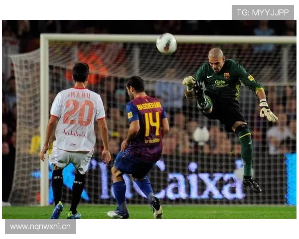 诺伊尔 vs 库尔图瓦:门卫与传统门将战术角色对比 诺伊尔 vs 库尔图瓦:门卫与传统门将战术角色对比