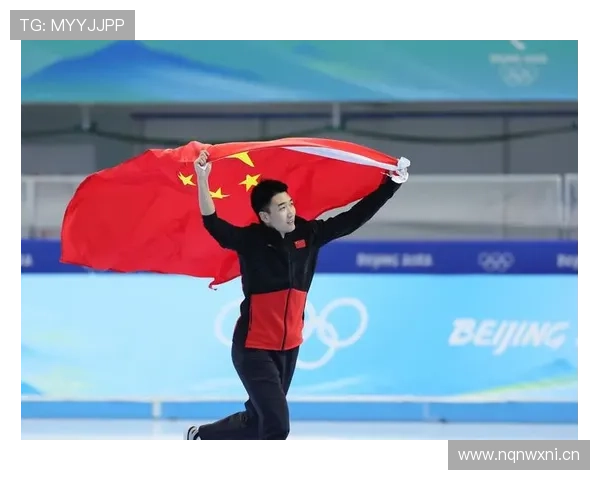 高亭宇今天中午点了啥？场上严肃场下像个大胃王一样疯狂吃！